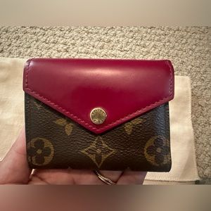 Louis Vuitton Trifold Wallet Monogram Portefeuillezoe M62932 Fuchsia